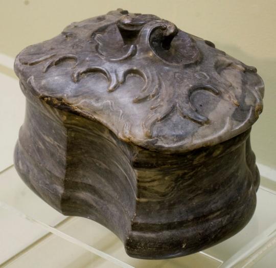 Marble tobacco box, 1700-1800